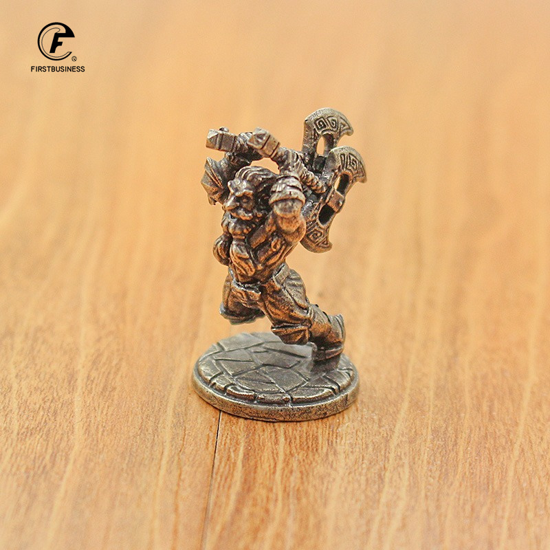 Vintage biały mosiądz miniatur – Board Game Movie recenzja i cena