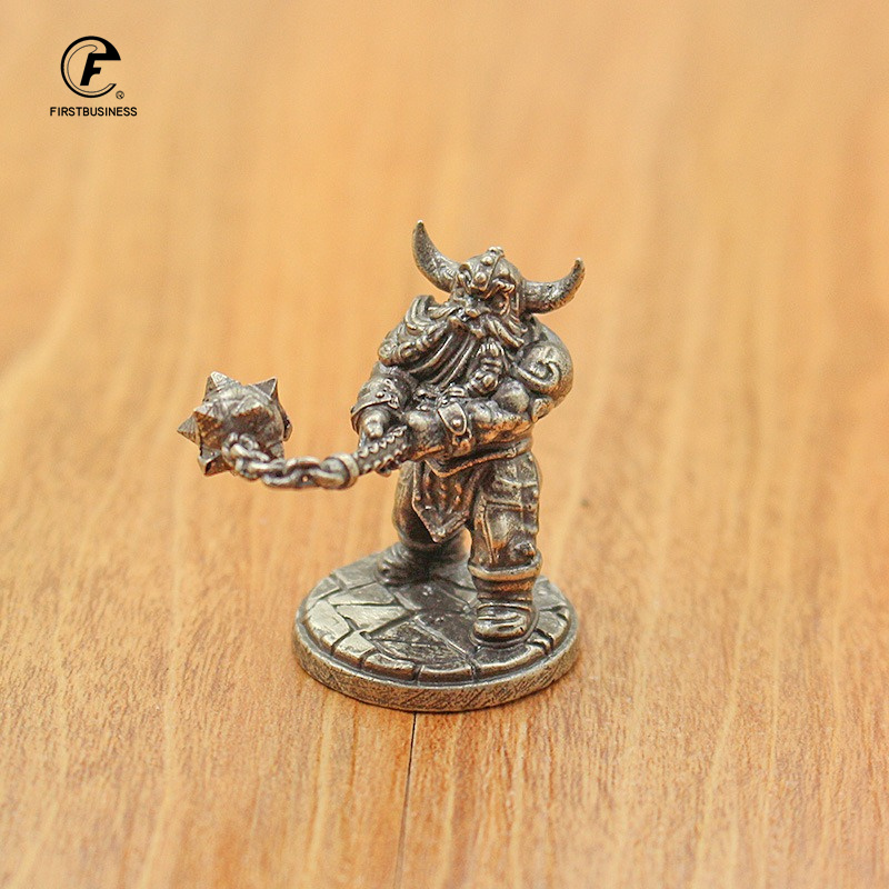 Vintage biały mosiądz miniatur – Board Game Movie recenzja i cena